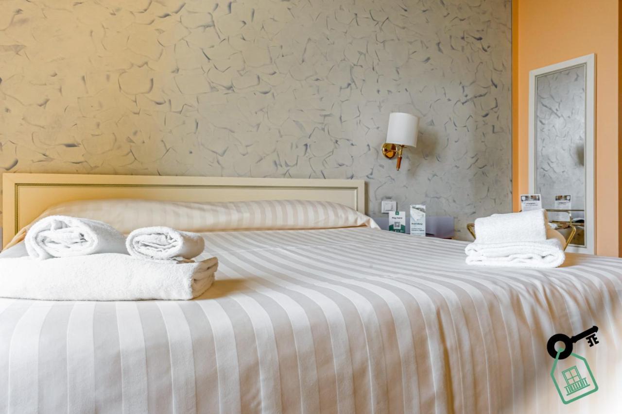 Hotel Rooms Lago Maggiore Verbania Exteriér fotografie
